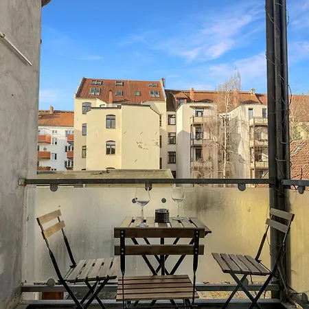 Design 2 Bedrooms Living And Balcony * Hannover