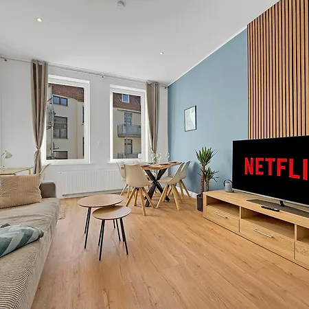Design 2 Bedrooms Living And Balcony