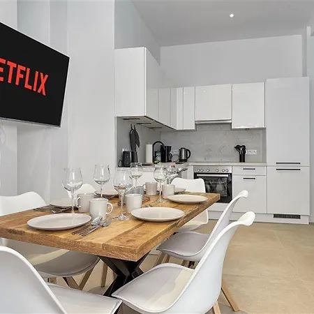 Design 2 Bedrooms Living And Balcony