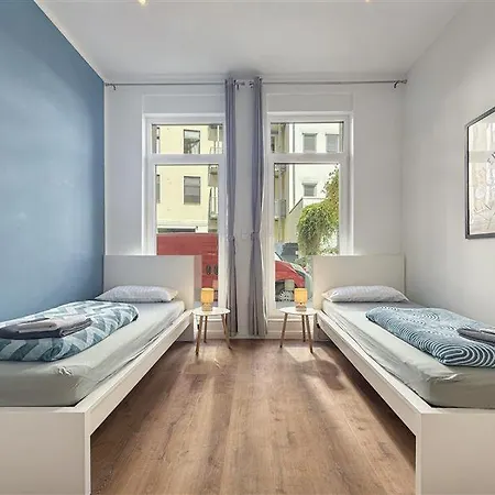 Appartamento Design 2 Bedrooms Living And Balcony Hannover